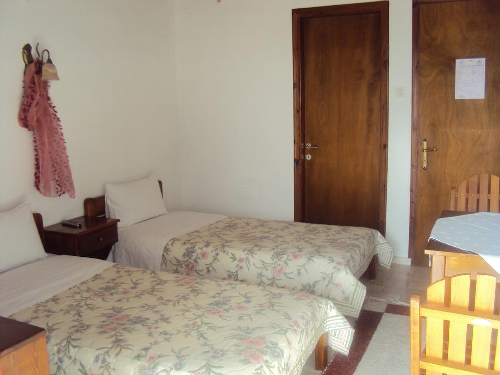 Vassilis Guesthouse Rapsáni Rom bilde